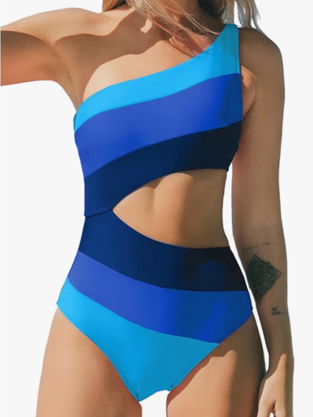 Cupshe One-Shoulder Blue Gradient Cutout Swimsuit